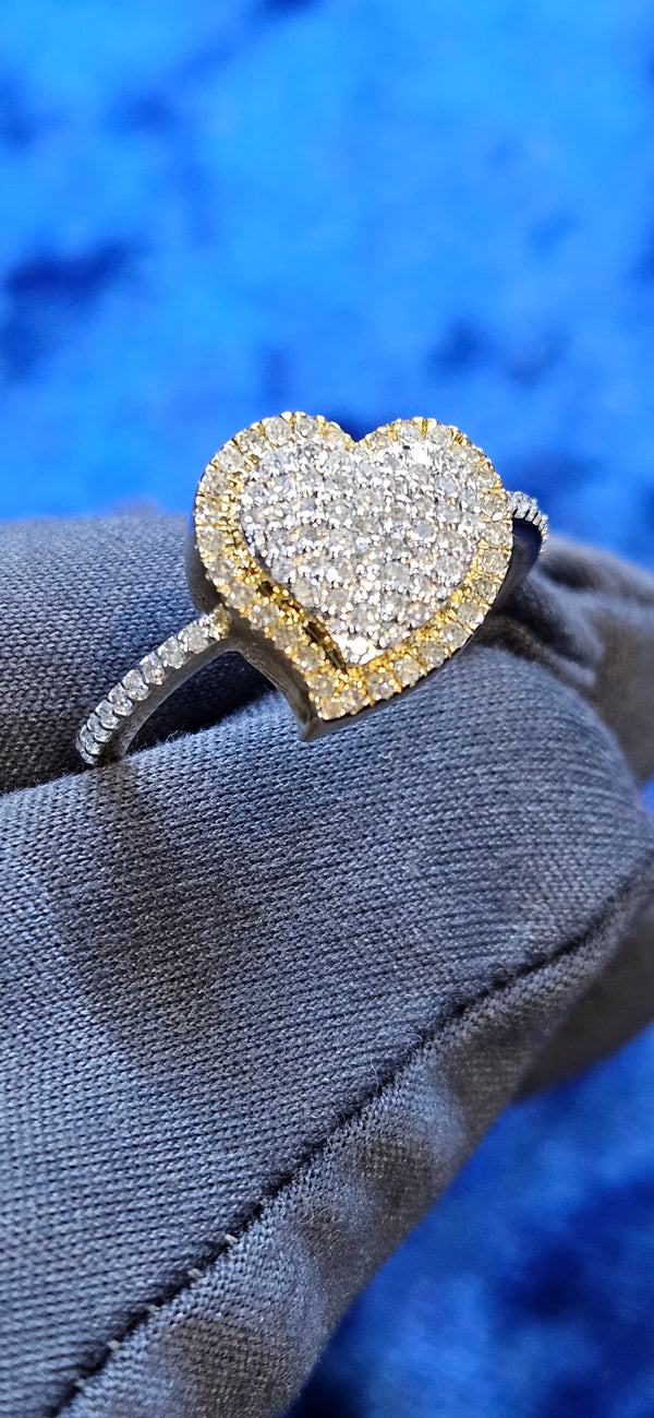 10k Heart Diamond Ring