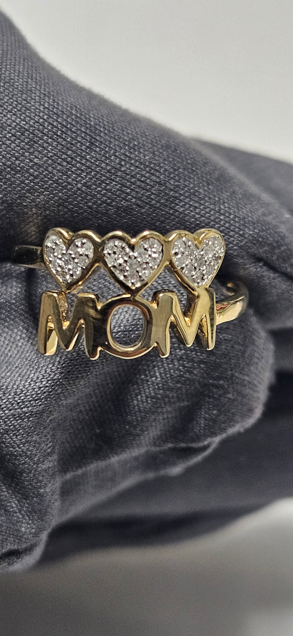 10kt Diamond mom Ring