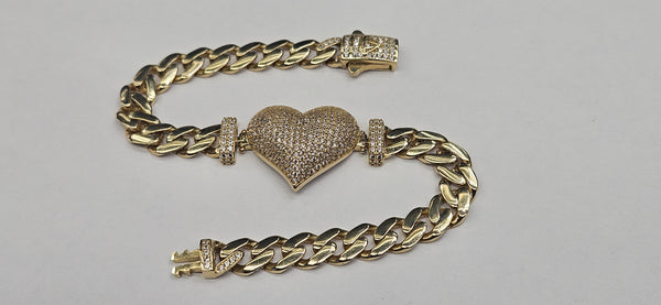 14k heart braclett