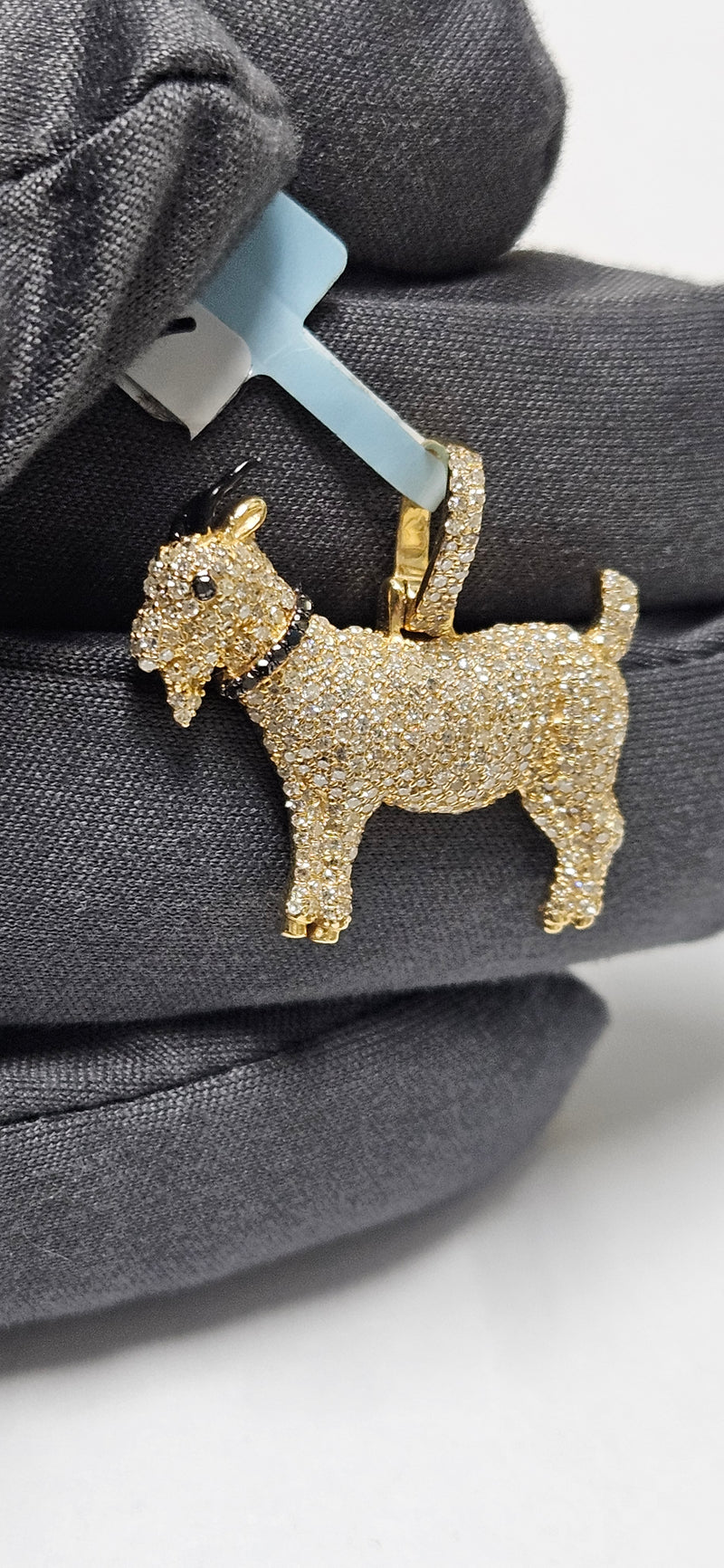14k GOAT! Natural diamonds 💎