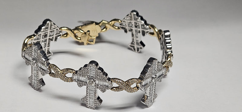 Mens cross bracelet Natural diamonds 💎 10kt
